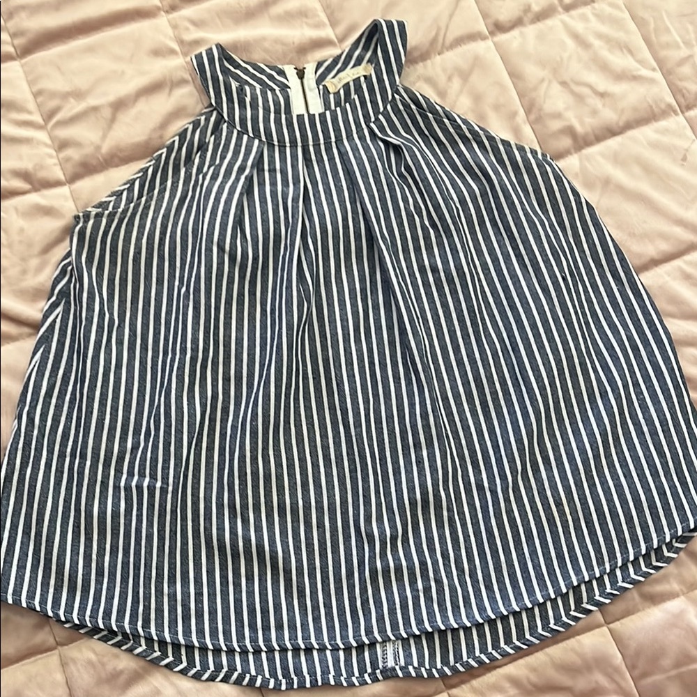 Altar’d state high neck Sleeveless blouse